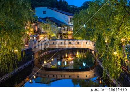《兵庫県》新緑の城崎温泉・温泉街 66055410