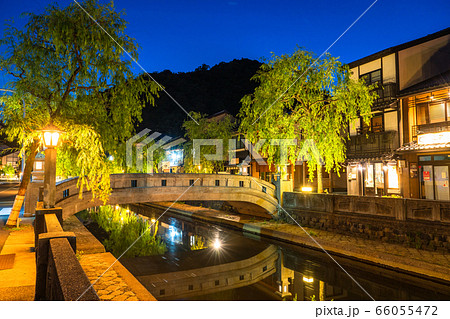 《兵庫県》新緑の城崎温泉・温泉街 66055472