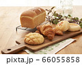 パン 66055858