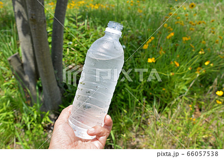 水分補給 66057538