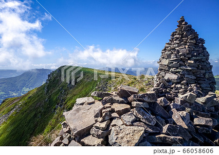 Puy Mary and Chain of volcanoes of Auvergne, Puy Mary and Chain of volcanoes of Auvergne, 66058606