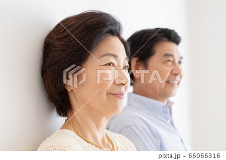 シニア夫婦 ポートレート シニア夫婦 ポートレート 66066316
