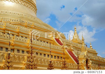 Shwezigon Pagoda is  Buddhist temple located in 66067153