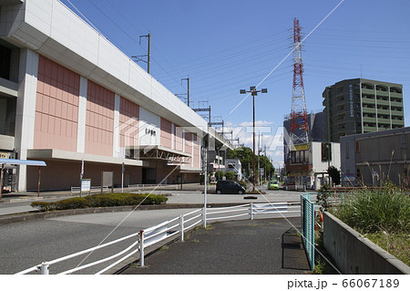 埼京線　北戸田駅西口にて 66067189