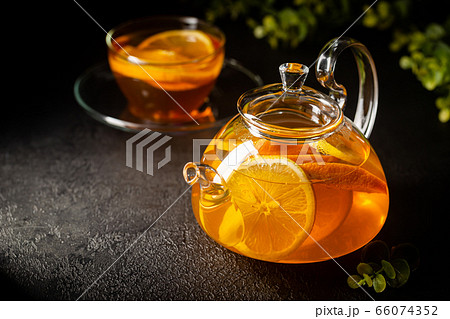 Hot citrus tea 66074352