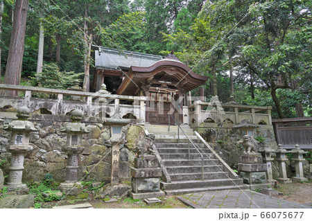 【松尾神社】 滋賀県東近江市八日市松尾町 66075677