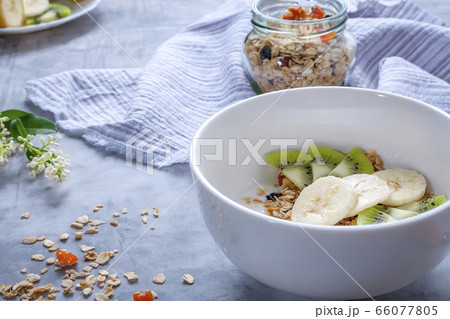 Granola with fruit and yogurt 66077805