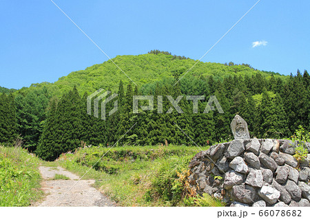 白馬村青鬼 棚田の石仏 白馬村青鬼 棚田の石仏 66078682