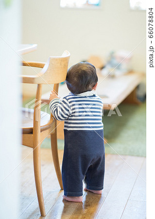 赤ちゃんと部屋 つかまり立ち 赤ちゃんと部屋 つかまり立ち 66078804