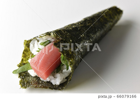 まぐろの手巻き寿司 66079166