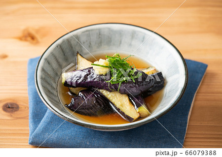 茄子の揚げ浸し 茄子の揚げ浸し 66079388