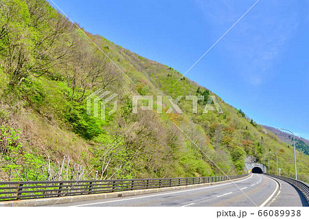 5月福島県喜多方市　121号　大峠街道 66089938