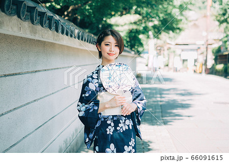 浴衣美人の写真素材