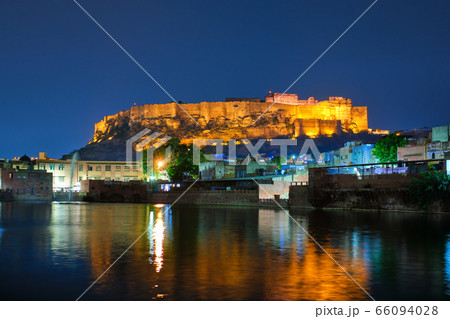 Mehrangarh fort in twilight. Jodhpur, India Mehrangarh fort in twilight. Jodhpur, India 66094028