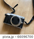 カメラ 66096700