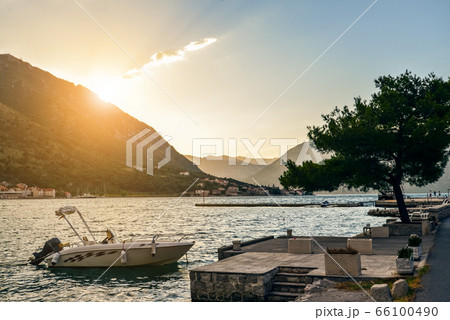 Beautiful view of the sunset in the mountains in 66100490