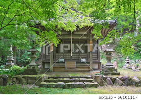 【石馬寺】 滋賀県東近江市五個荘石馬寺町 66101117