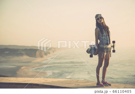 Skater Girl 66110405