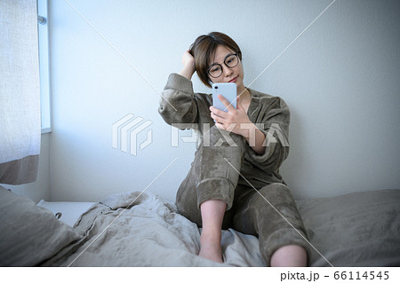 女性 ポートレート 女性 ポートレート 66114545