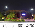 夜のカープ本拠地 Mazda Zoom-Zoom スタジアム広島（マツダスタジアム）正面 66118430