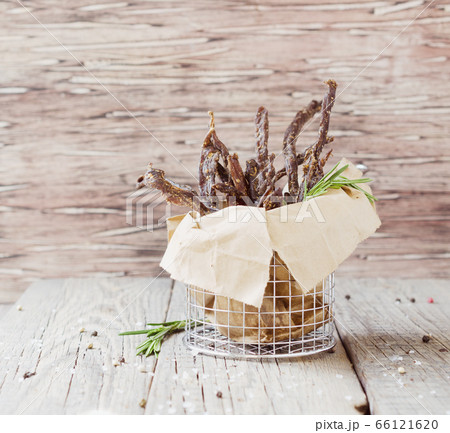 jerked meat, cow, deer, wild beast or biltong in 66121620