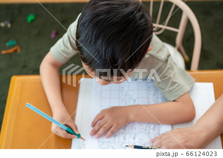 視写 家庭学習 小学1年生の写真素材