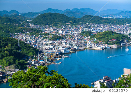 《広島県》尾道の街並み・初夏の朝《浄土寺山展望台より》 66125579