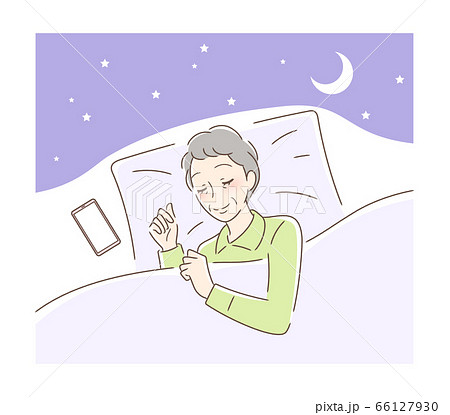 笑顔で眠る女性 66127930