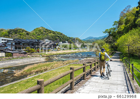 三朝温泉 初夏・新緑の風景 66129968