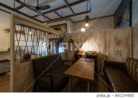 ブロカントなカフェ 66134985