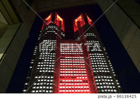 東京アラート時  東京都庁 66136425