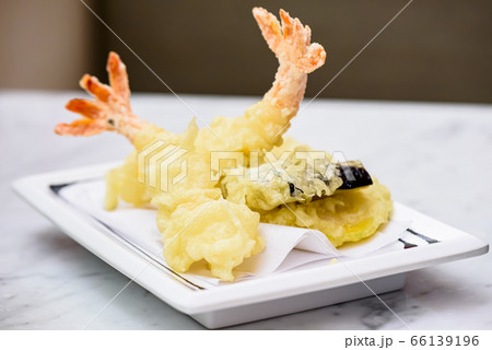 shrimp and vegetable tempura shrimp and vegetable tempura 66139196