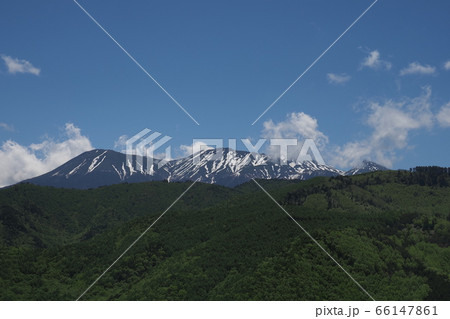 御嶽パノラマラインから見た御嶽山の写真素材