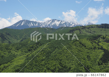 御嶽パノラマラインから見た御嶽山の写真素材