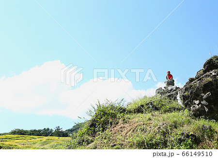 信州　姨捨十三景　姪石のお地蔵さん 66149510