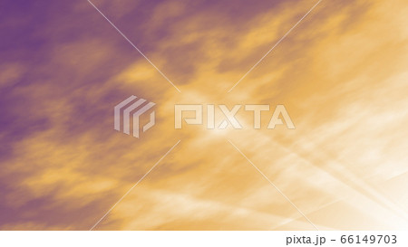 空と雲のグラフィック背景素材 66149703