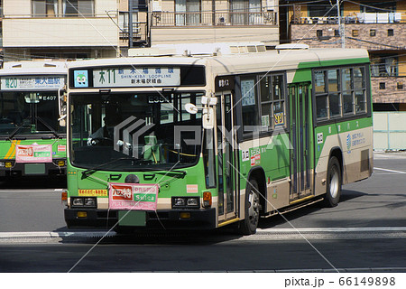都営バス東陽操車所にて(木11-新木場循環/いすゞ・キュービック) 都営バス東陽操車所にて(木11-新木場循環/いすゞ・キュービック) 66149898