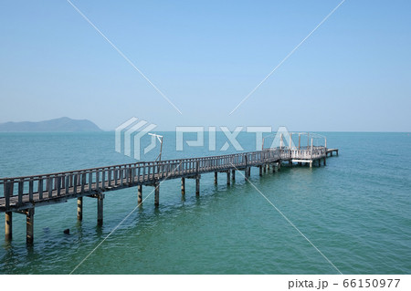 Wooded bridge Wooded bridge 66150977