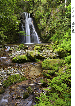馬場の滝（鳥取県東伯郡三朝町） 66157836