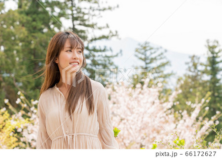 美しい女性 美しい女性 66172627