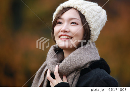 女性ポートレート 66174003