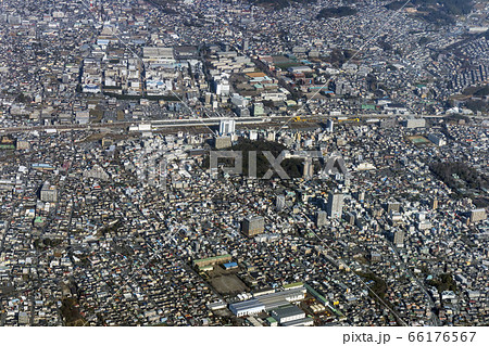 静岡県三島市の中心部を空撮 静岡県三島市の中心部を空撮 66176567