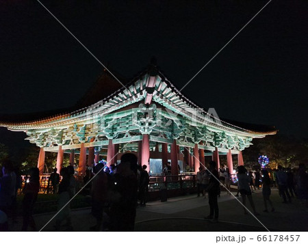 建物 夜景 夜 66178457