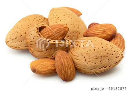 Almonds Almonds 66182875