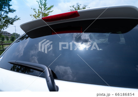 車リアガラス映り込み 車リアガラス映り込み 66186854