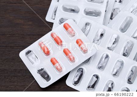 薬の依存症 66190222