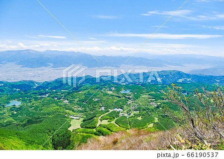 新緑の飯縄山登山（飯縄大明神からの眺め） 66190537