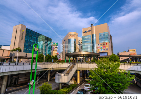 日本の川崎都市景観 溝の口駅（武蔵溝ノ口駅）前などを望む 66191031