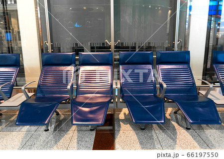 Comfortable seats with foot rest in the waiting 66197550