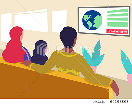 Family Watching News On Tv At のイラスト素材